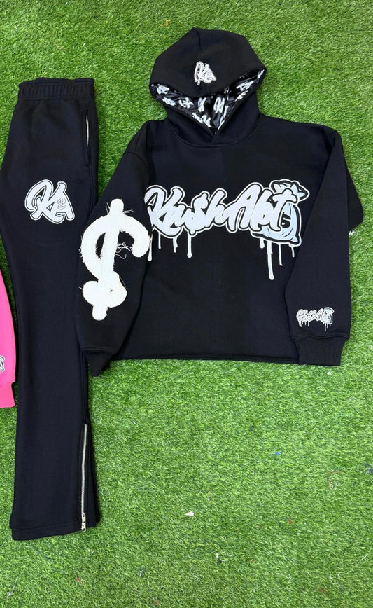 Black “Whole Lotta Motion” sets