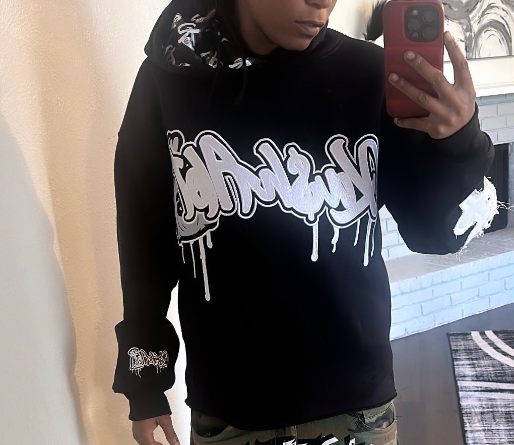 Black “Whole Lotta Motion” sets